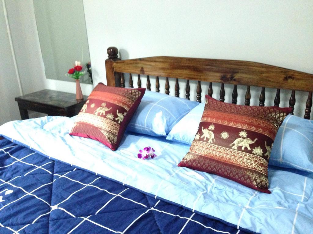 Baan Aree (Adults Only) Hotel Чиангмай Екстериор снимка